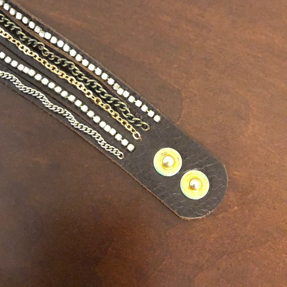 ♥️LOW LOW PRICE! CHAN LUU SUEDE CRYSTAL BRACELET♥️ - Picture 5 of 5